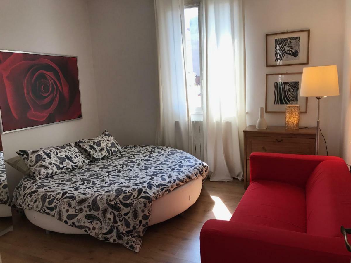 Splendido Attico' La Casa Di Costantino Apartment โรม ภายนอก รูปภาพ
